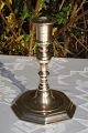 Brass 
candlestick, 
height 14,5 cm. 
18th.century, 
Fine condition.