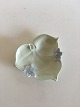 Rorstrand Art 
Nouveau Leaf 
and flower 
dish. Measures 
14,5cm and has 
small repair