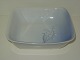 Bing & Grondahl 
Convalla, 
Potato bowl,
Dec. No. 576,
Measures 22 x 
22 cm.
1. ...