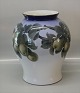 Bing and 
Grondahl B&G 
307-430 Unique 
Vase Branch 
with apples 32 
x 28 cm Signed 
Clara Nielsen ( 
) ...