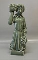 Royal 
Copenhagen 
Stoneware 4355 
RC Kneeling 
Girl with 
flowers in 
basket 38 cm 
Helge ...