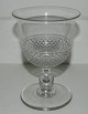 English crystal 
wine glasses on 
foot 19th 
century. In 
perfect 
condition. 13 
cm high.