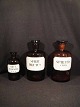 Pharmacies 
bottles brown 
glass 
Holmegaard 
glassworks
Solut. 
TETRAPON. 
stopper 
missing. H: 15 
...