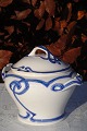 Faience German. 
Villeroy & Boch 
Dresden. "Blue 
Olga", sugar 
bowl with lid, 
height 8,9 cm. 
Height ...