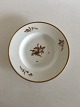 Royal 
Copenhagen RC 
Brown Rose Soup 
Plate 
688/10515. 
Measures 25,5cm 
and is in good 
condition.