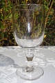 Beautiful old 
wine glass. 
Height 16,2cm. 
diameter 7,2cm. 
foot diameter, 
7,3cm. Fine 
condition.