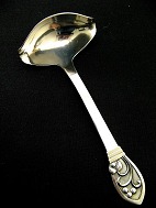 Kirsetn sauce spoon