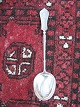 Silver spoon 
with empire 
straighter.
  edged center 
piece.
Three Tower 
Silver year ...