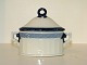 Royal 
Copenhagen Blue 
Fan, small 
sugar bowl.
Designed by 
Arnold Krog in 
1909.
Decoration ...