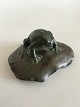 Royal 
Copenhagen Art 
Nouveau 
Paperweight 
with frog. 
Measures 10cm x 
9cm and is in 
perfect 
condition.