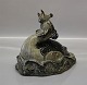 Royal 
Copenhagen 
Stoneware 22003 
RC Grebe 21 x 
23 cm, KK, 
March 1963. In 
nice and mint 
...