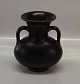 Royal 
Copenhagen 
Stoneware 3220 
RC Ox Blood 
Glazed Vase 
with handles 19 
cm 1st. In nice 
and mint ...