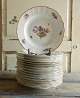 Royal 
Copenhagen Full 
Saxon Flower 
dinner plate 
No. 1621, 
Factory first
Diameter 25 
...