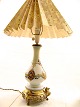 19th century 
french opaline 
oil lamp with 
bronze foot 
later made for 
el. 70 cm. # 
187586