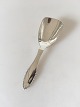 Georg Jensen 
Sterling Silver 
Beaded Sugar 
Spoon No 172. 
Measures 12 cm 
/ 4 23/32". 
Design Georg 
...