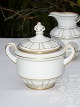 Offenbach Bing 
& Grondahl 
porcelain. B&G 
Offenbach sugar 
bowl no. 302. 
Fine condition.