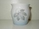 Bing & Grondahl 
Løvfald
Vase
Dek. No. 183 A
Height 6.5 cm.
Beautiful and 
well ...