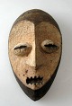 Lega mask Lega tribe, Congo, wood, 20th century. H .: 16 cm.