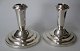 Pair danish 
silver 
candlesticks, 
stamped: 
Wilens, 
Danmark, 1948. 
Stamped. H .: 
10.5 cm.