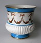 Italian pot, 
20th century. 
Decorated with 
scattered 
flowers 
using&nbsp;transfer 
technique, ...