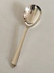 Georg Jensen 
Sterling Silver 
Pyramid Serving 
Spoon No 115, 
Small. Measures 
20 cm / 7 7/8"