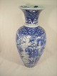 Ancient Chinese 
vase with lotus 
flowers small 
notch in bid