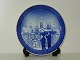 Royal 
Copenhagen 
Christmas Plate 
from 1988, 
Christmas Eve 
in Copenhagen.
Factory first, 
...