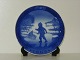 Royal 
Copenhagen 
Christmas Plate 
from 1965, 
Small Skaters.
Factory first, 

perfect 
condtion.