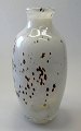 Lynggaard, Finn 
(1930 - 2011) 
Denmark: Glas 
Vase. H.: 16,5 
cm.
