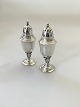 Georg Jensen 
Sterling Silver 
salt and Pepper 
shakers No 180 
Early. Measures 
8,5cm and is in 
good ...