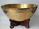 Chinese brass 
bowl, 19/20. 
century. The 
decoration on 
the sides in 
the form of 
dragons. 
Stamped ...
