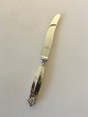 Georg Jensen 
Sterling Silver 
Acanthus 
Child/Fruit 
Knife No 072. 
Measures 17 cm 
/ 6 3/4"