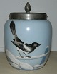 Biscuits bucket with decoration of bird from Fyn Glasswork