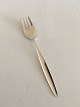 Georg Jensen 
Cypress 
Sterling Silver 
Salad Fork/Fish 
Fork No 
041/061. 
Measures 17cm / 
6 11/16 in.