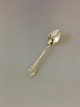 Georg Jensen 
Sterling Silver 
Lily of the 
Valley Coffee 
Spoon No 034. 
Measures 10.8 
cm / 4 1/4"