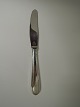 Elite. Silver 
(830). Dinner 
knife. Length 
22 cm