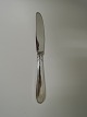 Elite. Silver 
(830). Lunch 
knife. Length 
19 cm.