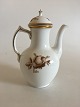 Royal 
Copenhagen 
Brown Rose 
Coffee Pot No 
9233. Holds 1 
liter or 33 3/5 
oz.