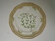 Royal 
Copenhagen. 
Flora Danica. 
Lunch plate 
(3554). 
Produced in 
1894 - 1900. 
Diameter 22 cm. 
(1 ...