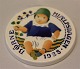 1928 Child in 
blue dress 
Oscar Willerup 
8.7 cm Royal 
Copenhagen 
Aluminia 
Faience 
Children days 
...