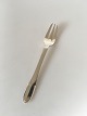 Georg Jensen 
Sterling Silver 
Beaded Cake 
Fork No 043. 
Measures 14.2 
cm / 5 19/32". 
Design Georg 
...