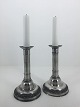 Pair of 
candlesticks in 
pewter. Made by 
Hans Høy, 
Copenhagen, 
about 1830. H: 
18 cm, diameter 
1,5 cm