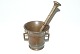 Bronze pestle 
and mortar
no stamps
1800
Height 10 cm 
without pestle
Used, but well 
...