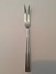 Georg Jensen 
Bernadotte 
Sterling Silver 
Lemon Fork No 
146. Measures 
11,5cm.