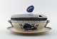 Small Tranquebar sauce boat from Royal Copenhagen / Aluminia.
Decoration number 11/1016.