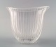 Tapio Wirkkala 
for Iittala. 
Clear art 
glass with 
engraved 
decoration in 
form of 
stripes. ...