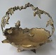 Chinese bronze 
bowl, 19. thC. 
Decorated with 
leaves, and a 
small bird. 
Inside with 
rococo ...