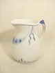 Empire Creamer.
Bing & 
Gröndahl B & G.
Höhe: 10 cm.
