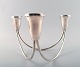Duchin 
sterling, Usa, 
three-armed 
candlestick in 
modern design.
In very good 
condition. 
Stamped ...