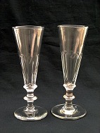Anglais champagne flutes  sold